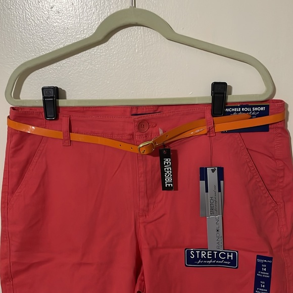Bandolino Michele Roll Shorts Size 14 Coral Color NWT - Picture 2 of 5